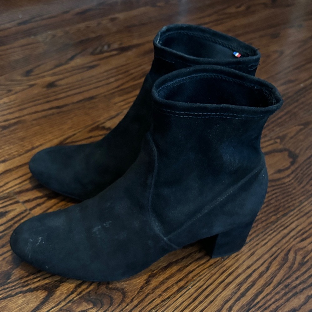 Chic Black Ankle Boots